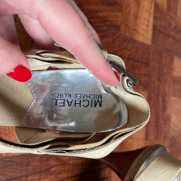 Michael Kors Tan Heels - Picture 2 of 5